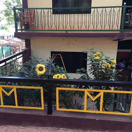 Hotel Madhumalti Matheran Esterno foto
