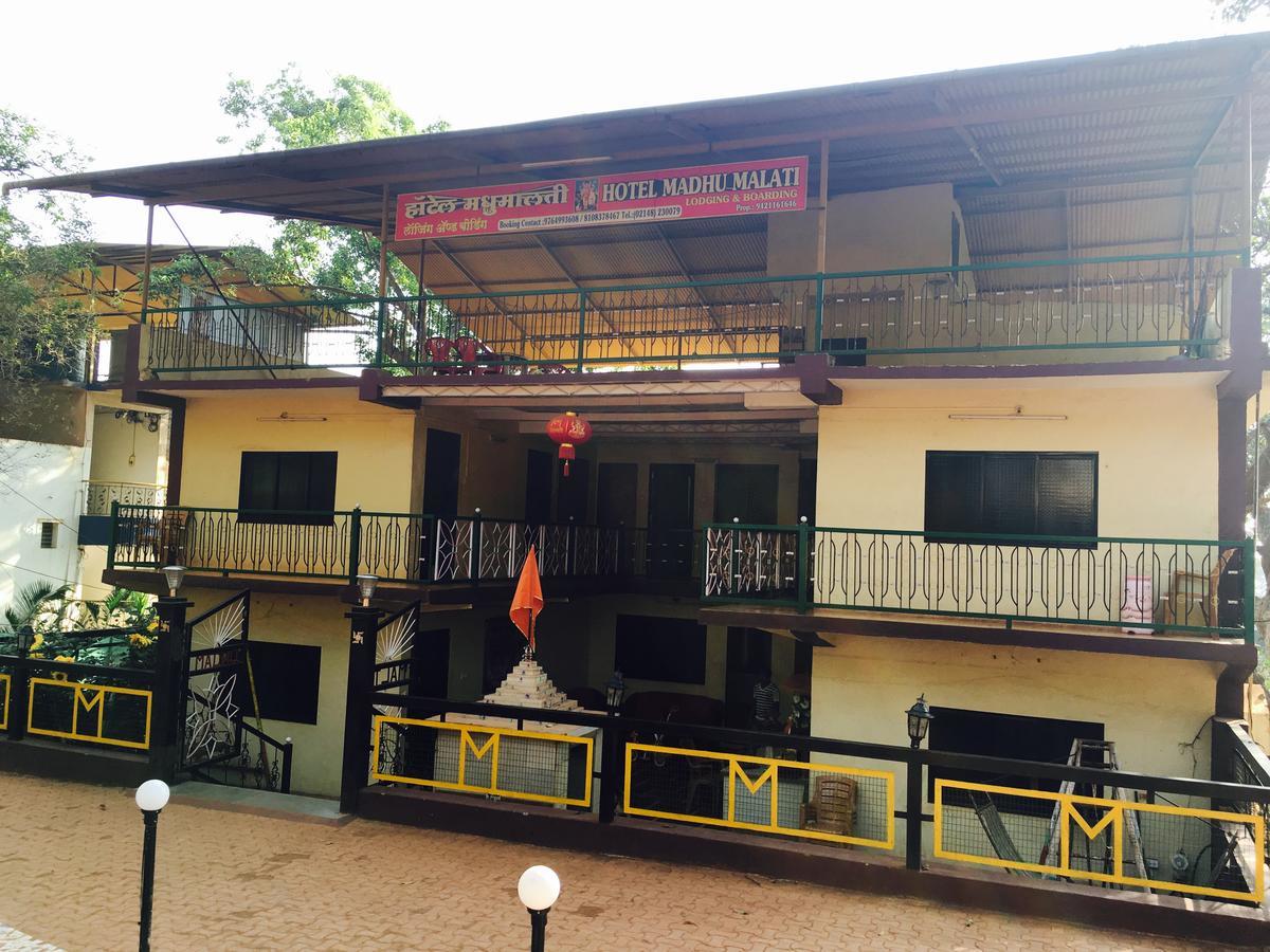 Hotel Madhumalti Matheran Esterno foto