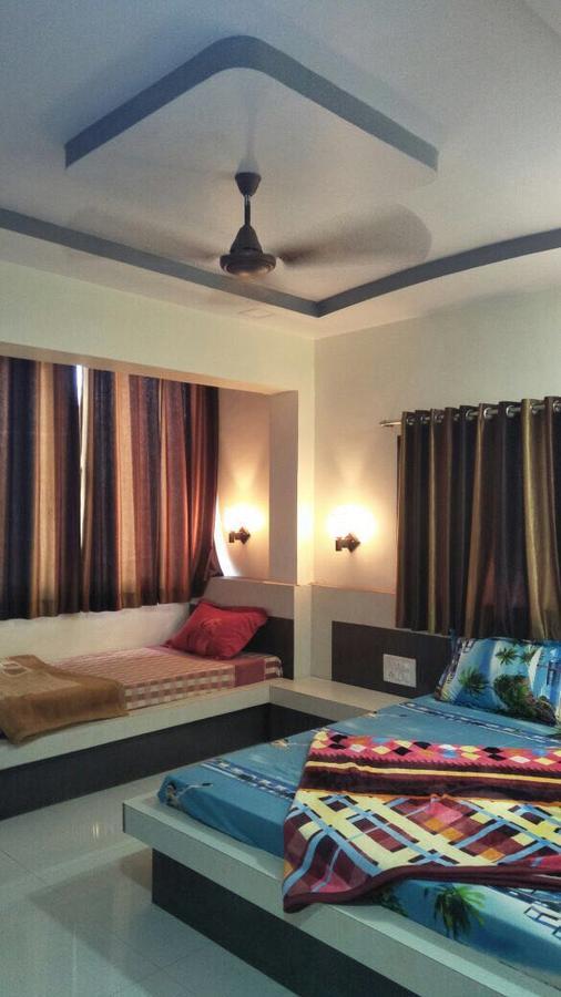 Hotel Madhumalti Matheran Esterno foto